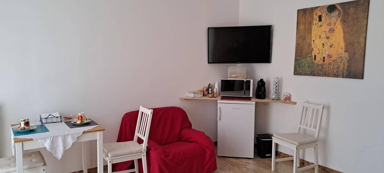 Foto 9 von 14: Double Room with Private Bathroom
