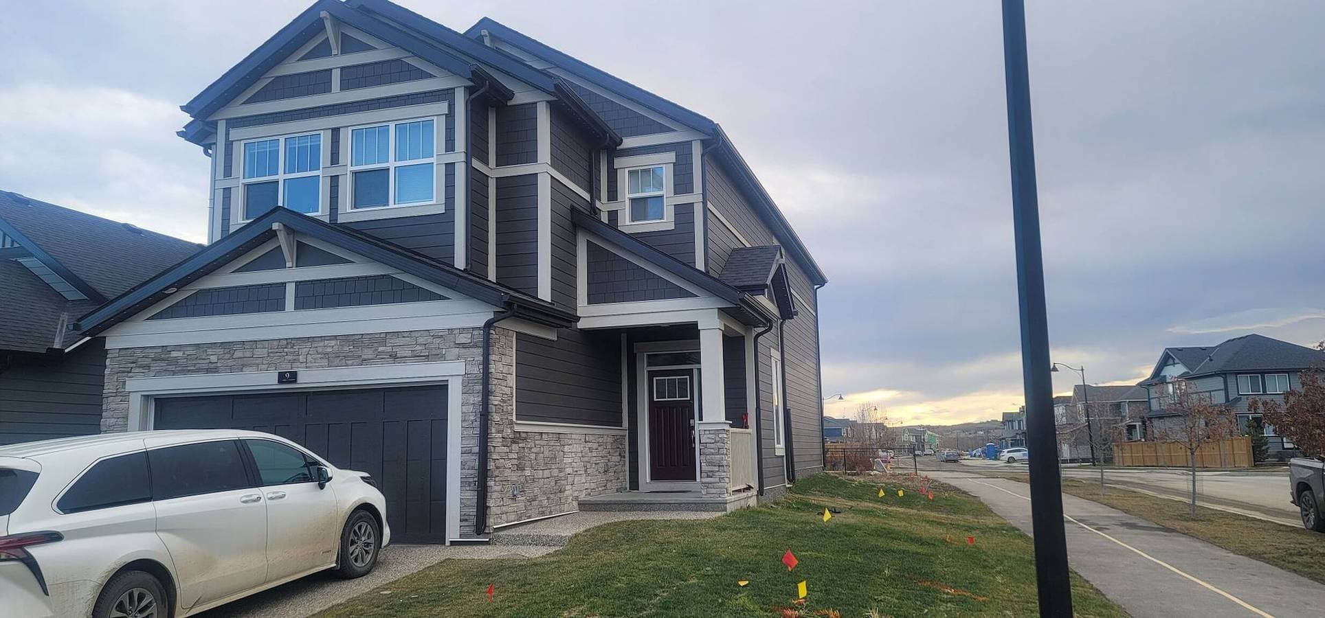 Foto 9 von 51: Ein gemütliches Zuhause mit 2 Schlafzimmern in South East Calgary
