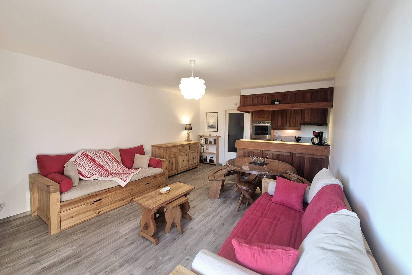 Foto 11 von 22: Ferienwohnung für 4 Personen mit Terrasse