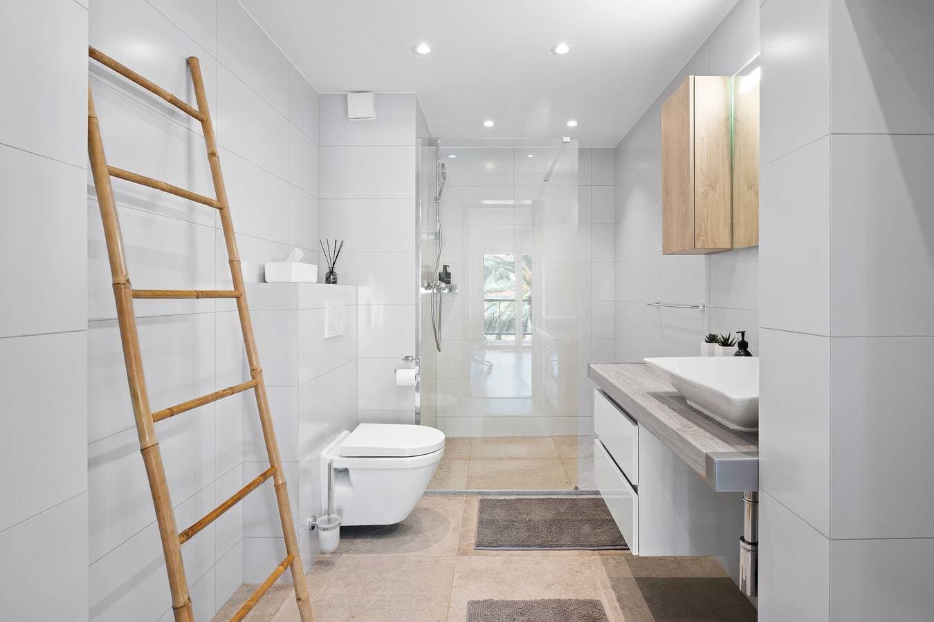Foto 5 von 26: Ferienwohnung für 6 Personen mit Terrasse