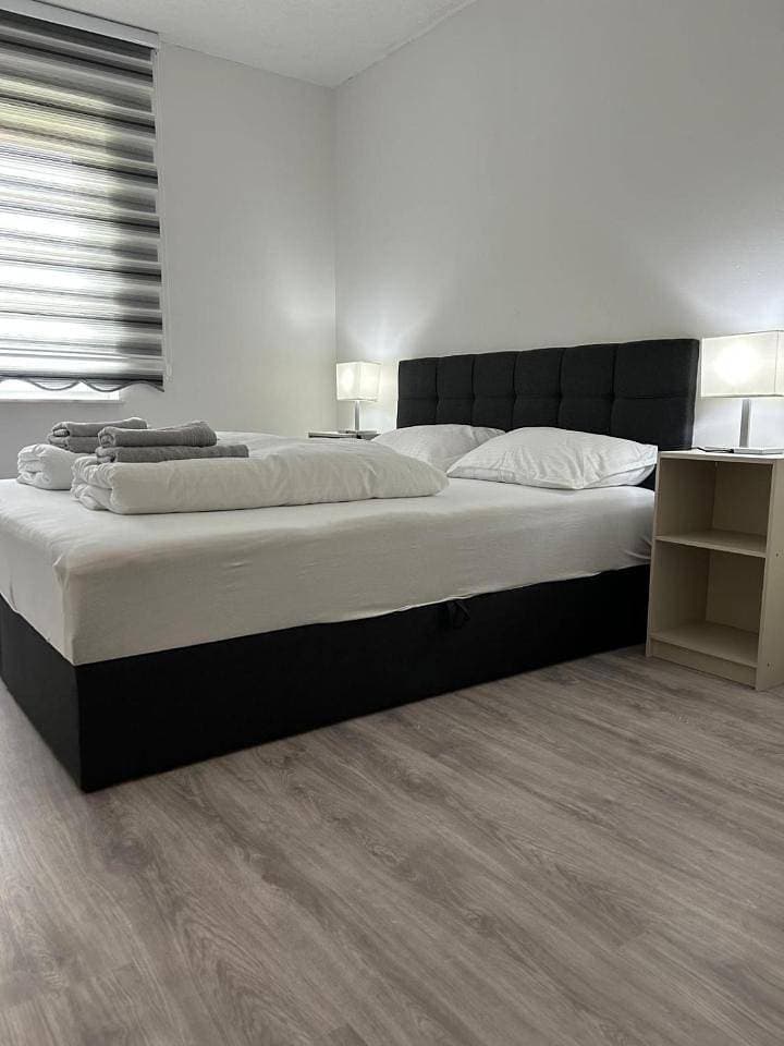 Foto 9 von 15: Three-Bedroom Apartment