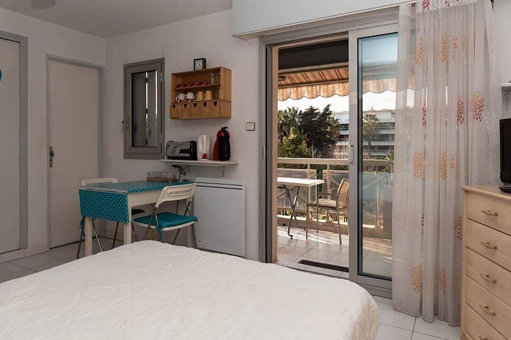 Foto 2 von 10: Mieten Sie ein schönes Studio für 2 Personen, 10 m vom Strand der Innenstadt von Le Lavandou entfernt