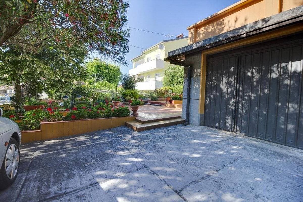 Foto 5 von 11: 2-Zimmer-Ferienwohnung mit Terrasse Mali Losinj -a