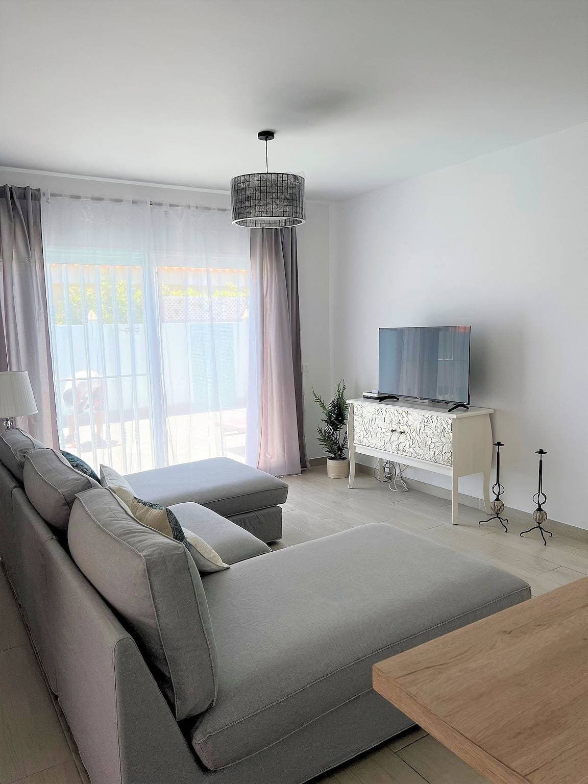 Foto 5 von 42: Villa für 5 Personen mit Terrasse