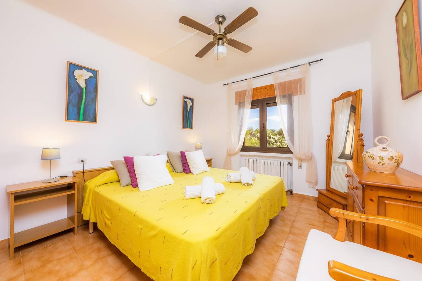 Foto 13 von 27: Schöne Villa mit Pool, WLAN, Terrassen, Garten und herrlichem Blick; Parkplätze vorhanden