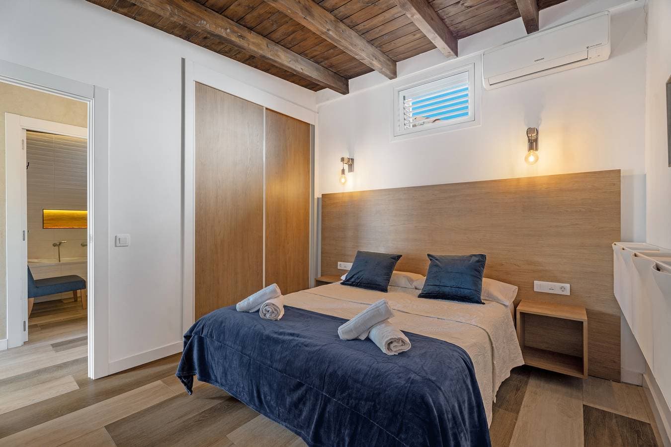 Foto 12 von 24: Ferienhaus 'Miranda 2' mit Meerblick, WLAN und Klimaanlage