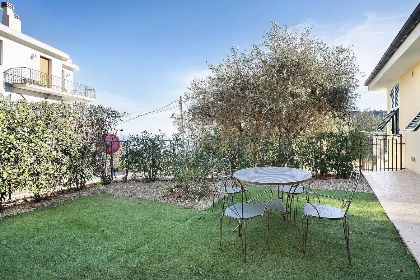 Foto 5 von 19: Ferienwohnung "La Taggiasca" mit Meerblick, Privatem Garten und WLAN