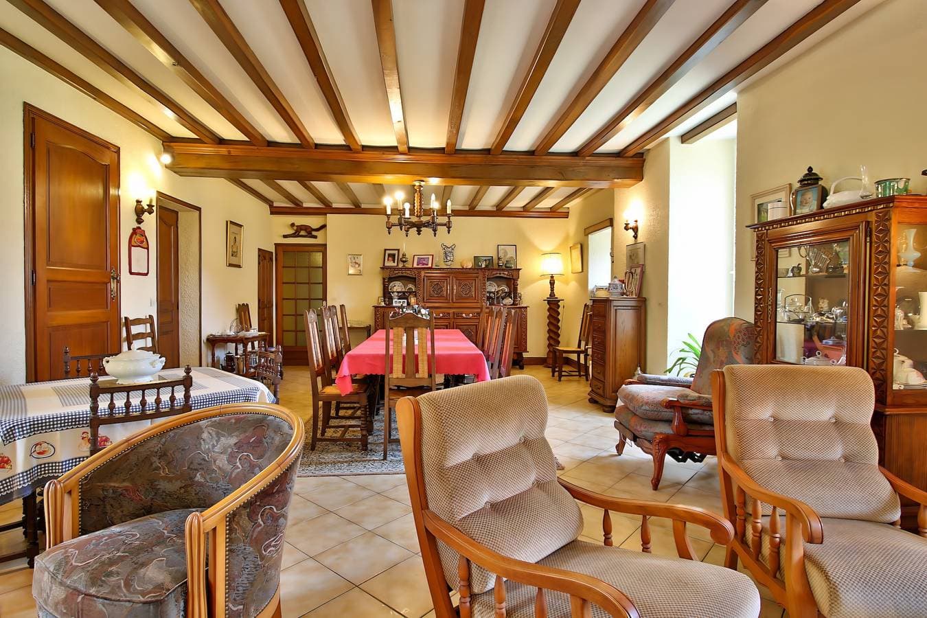 Foto 11 von 26: Authentisches Gästezimmer im normannischen Herrenhaus – hausgemachtes Frühstück inklusive