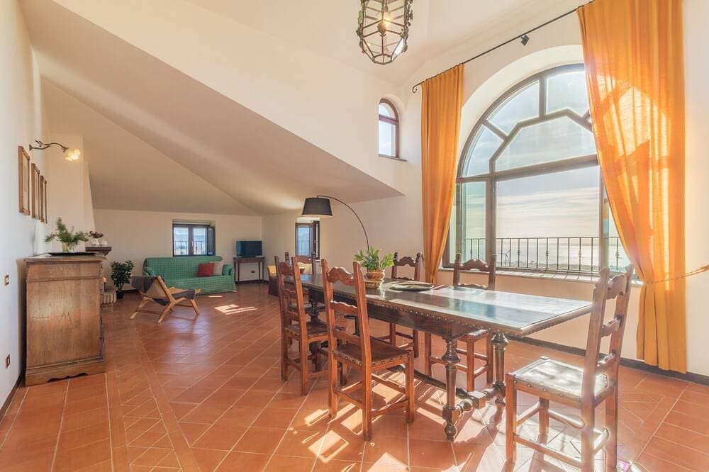 Agri-relais Il Poderaccio: your memorable stay on the Lake 1