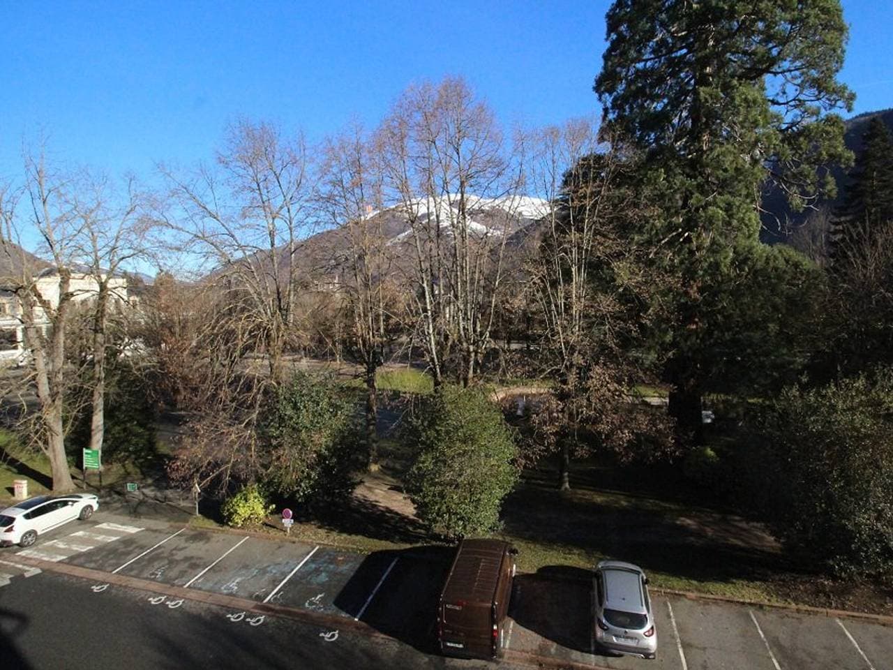 Foto 5 von 12: T2 in Luchon mit Parkplatz, WLAN und Haustiere erlaubt