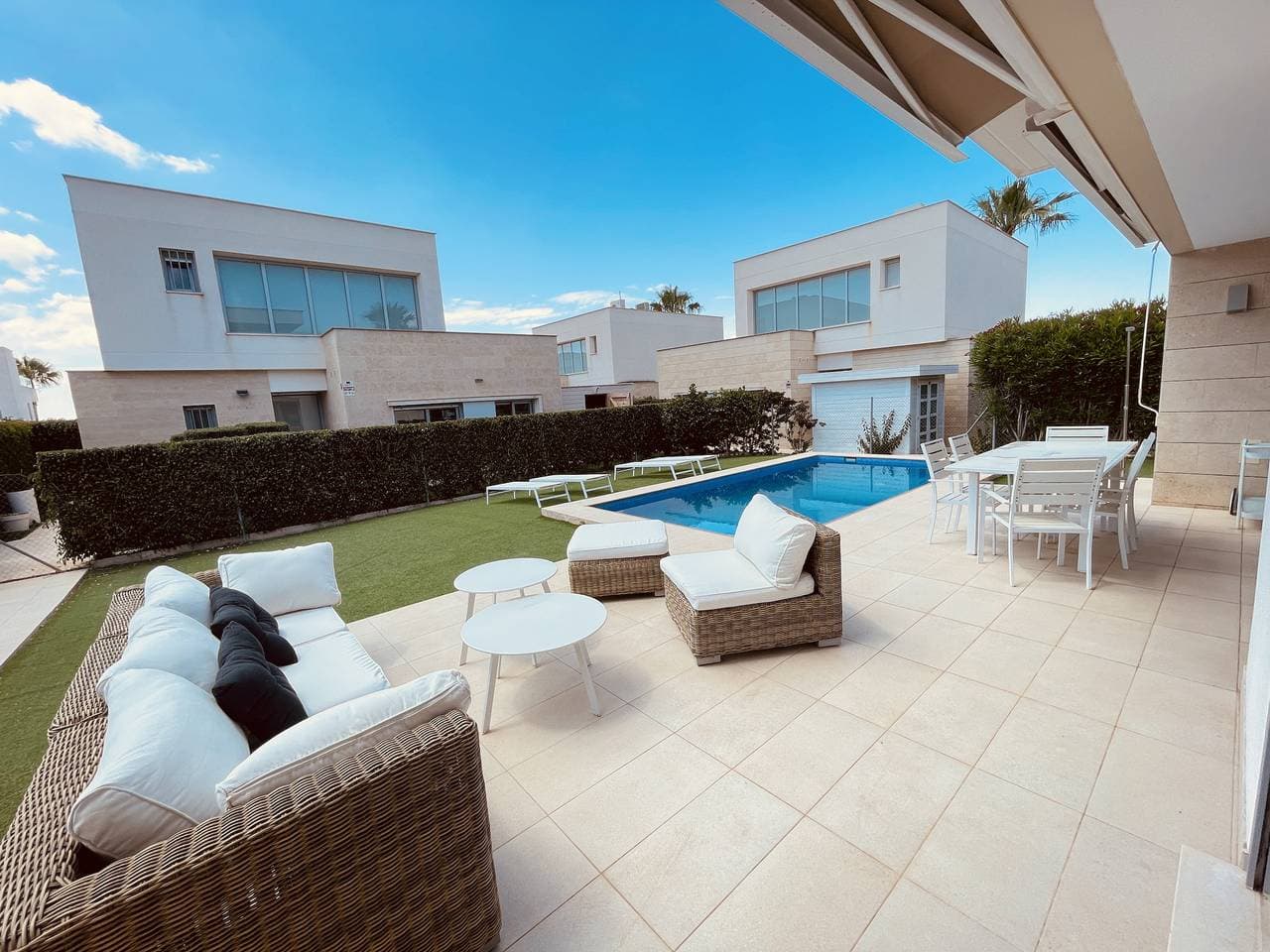Foto 9 von 42: 3091 Villa Malibu