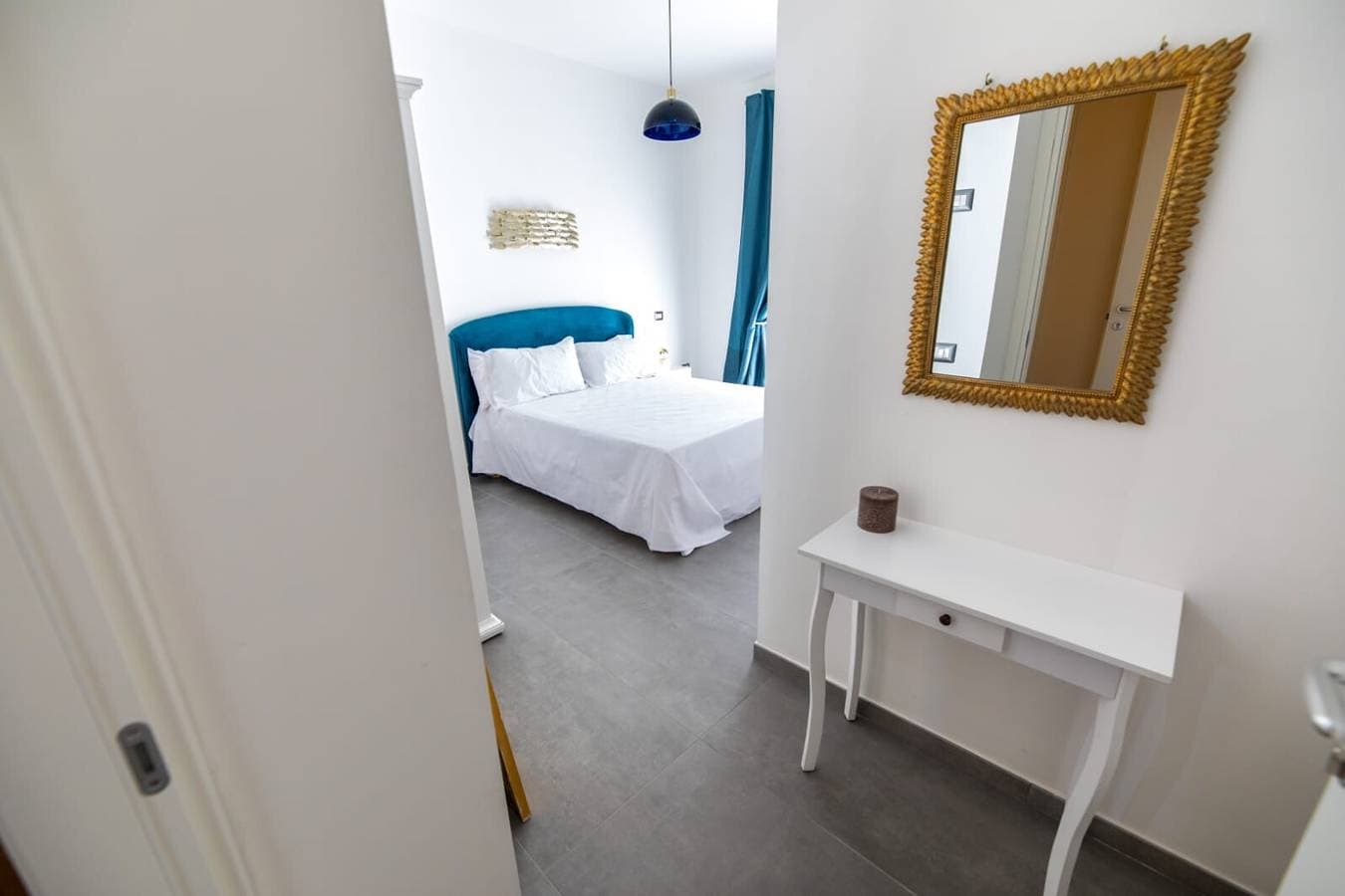 Foto 5 von 15: Superior Doppelzimmer mit Gemeinschaftsterrasse, WLAN und Klimaanlage
