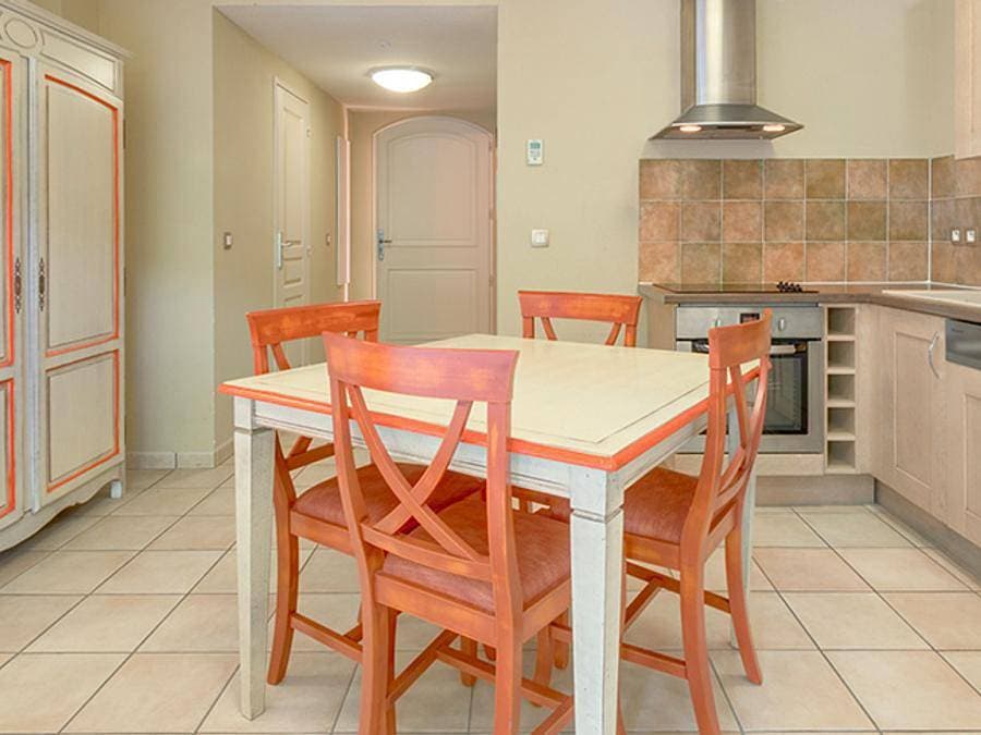 Foto 1 von 23: Résidence Le Domaine de Camiole - Vacancéole - Studio 2 personen - 15 bis 21 m²