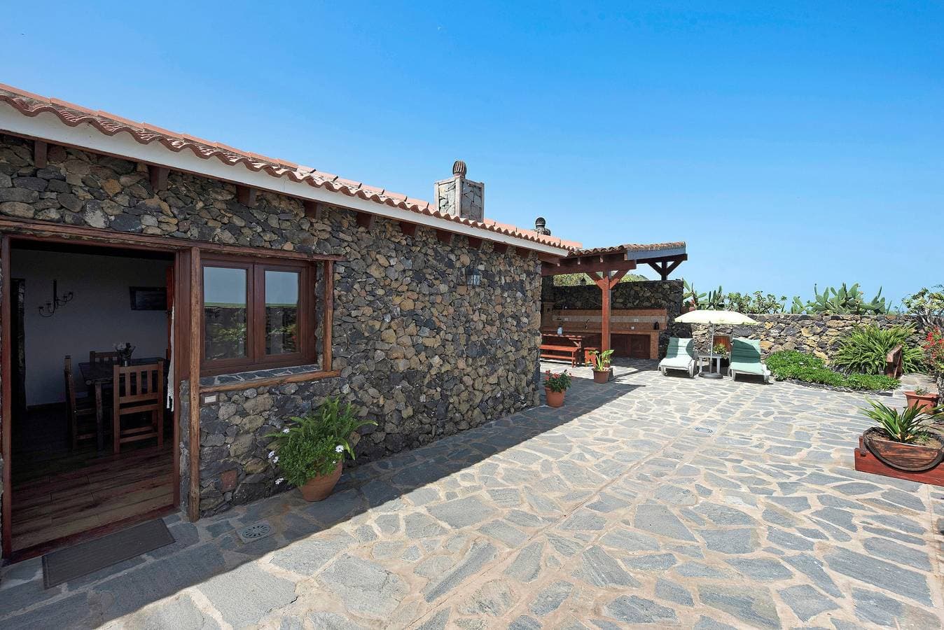 Foto 4 von 30: Ferienhaus "Casas Rurales Los Guinderos" mit Bergblick