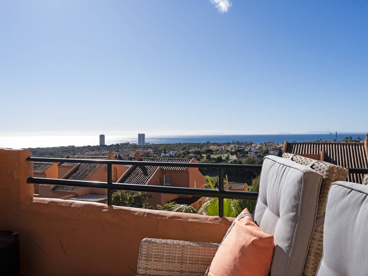 Foto 3 von 14: Elegante Wohnung in Marbella mit Gemeinschaftspool