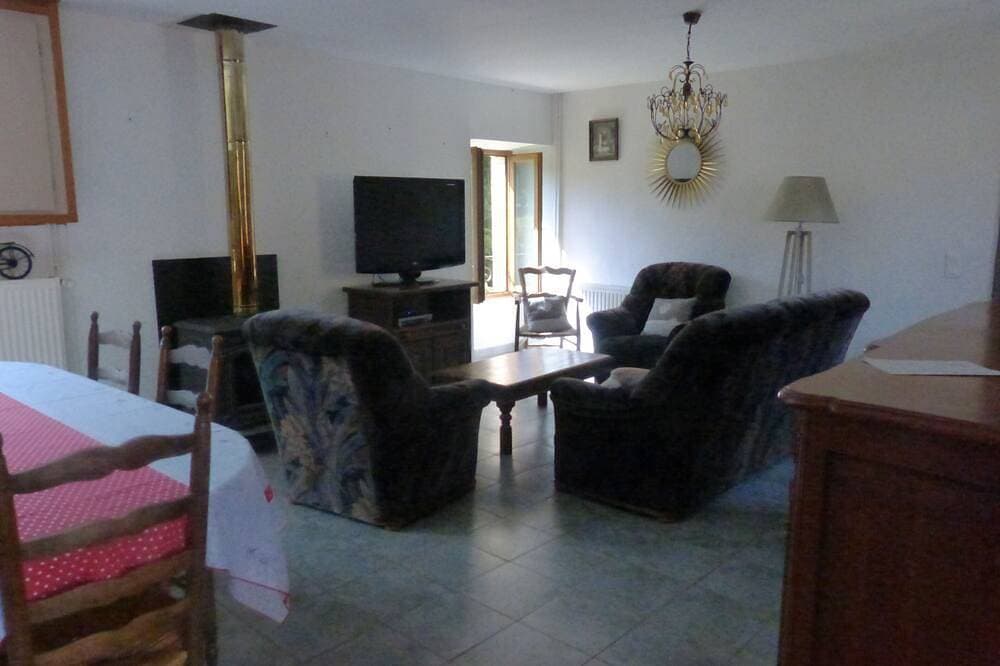 Foto 12 von 22: Ruhiges Einfamilienhaus