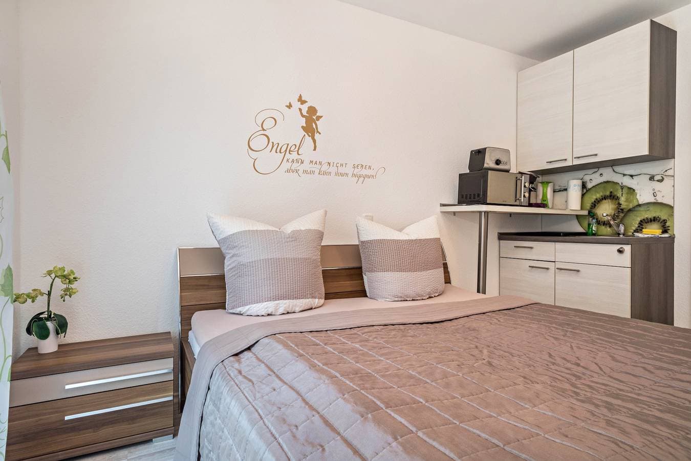 Foto 10 von 21: Ferienwohnung mit Kaffeeküche für zwei Personen in Ufernähe des Bodensees