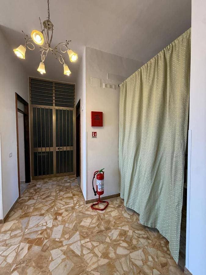 Foto 4 von 28: Three-Bedroom Holiday Home