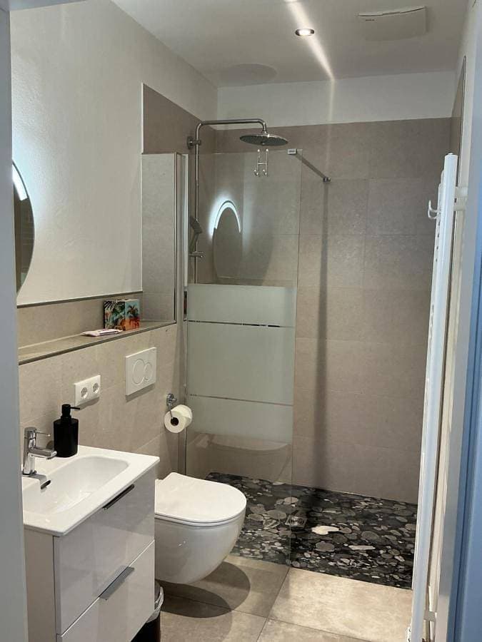 Foto 5 von 10: Double Room with Garden View