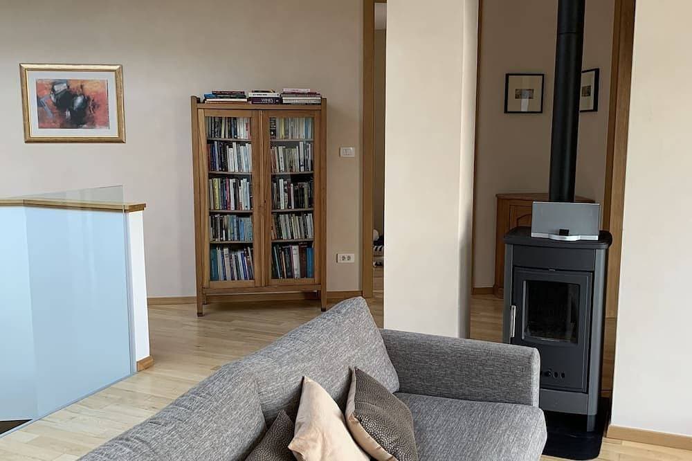 Foto 12 von 30: Zeitgenössische Villa am Meer in Istrien