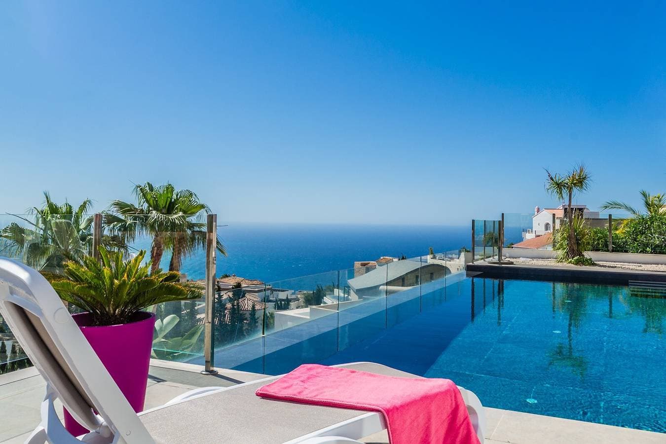 Foto 6 von 42: Villa 'Malaika' mit Meerblick, WLAN und Klimaanlage