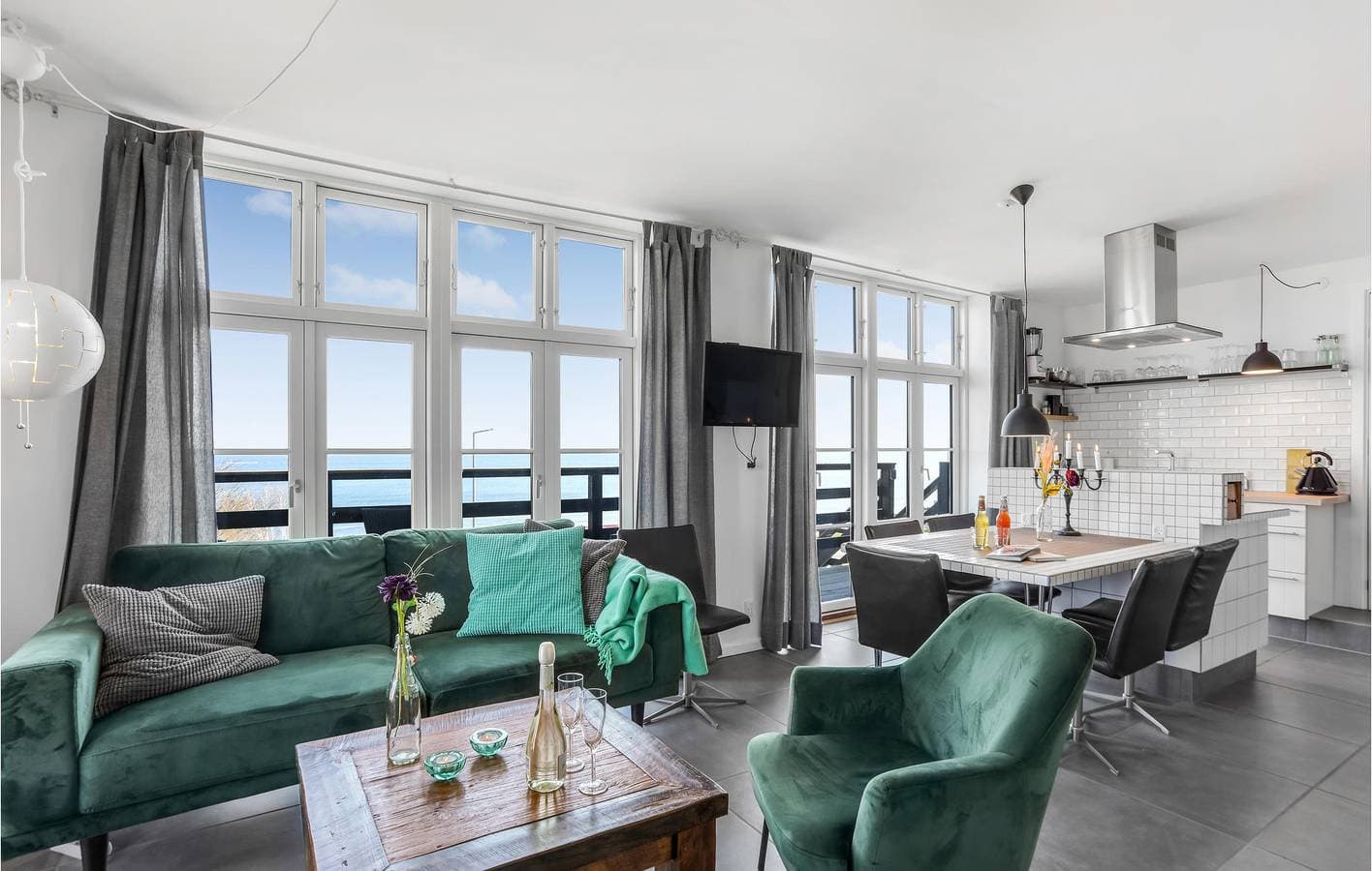 Foto 4 von 23: Ferienhaus für 4 Personen mit Terrasse