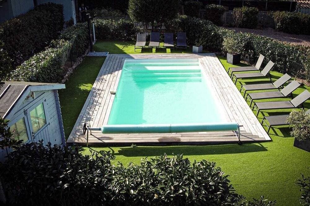 Mini klimatisierte Doppelhaushälfte in Residenz von 3 Villen mit beheiztem Pool 1