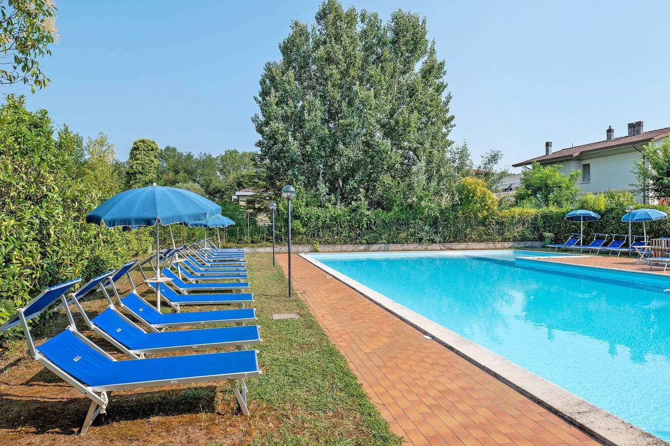 La Dolce Vacanza 1