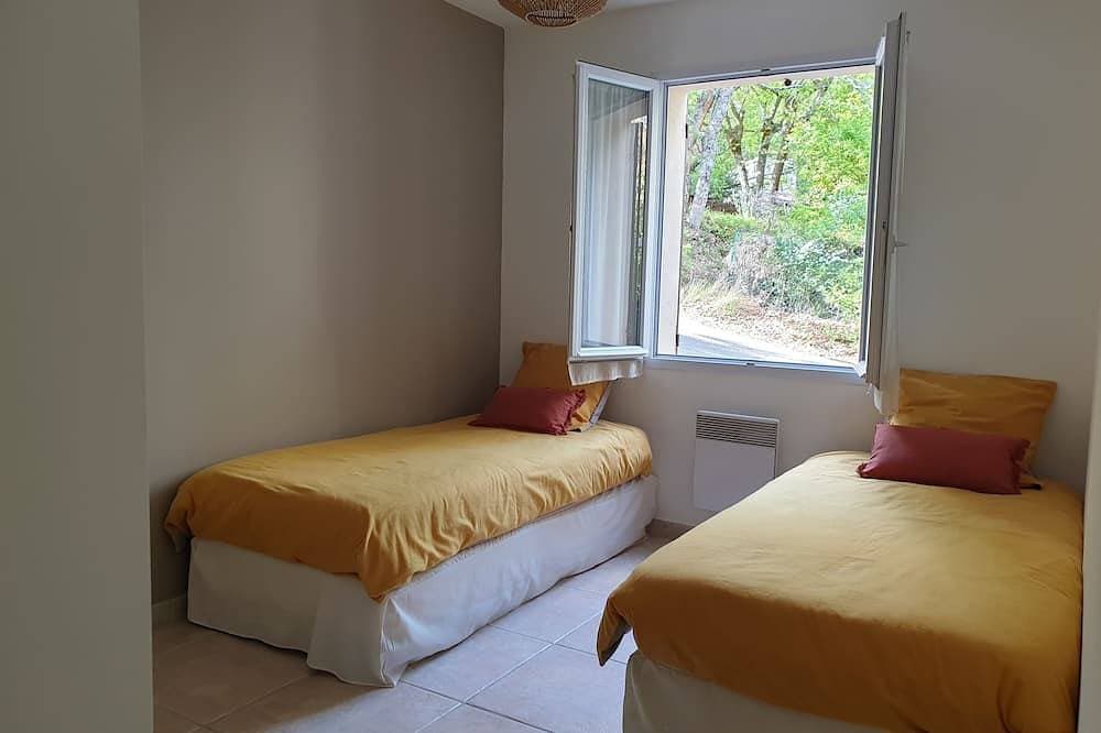 Foto 4 von 13: An escapade in Provence lulled by birdsong.<br>House 63m2