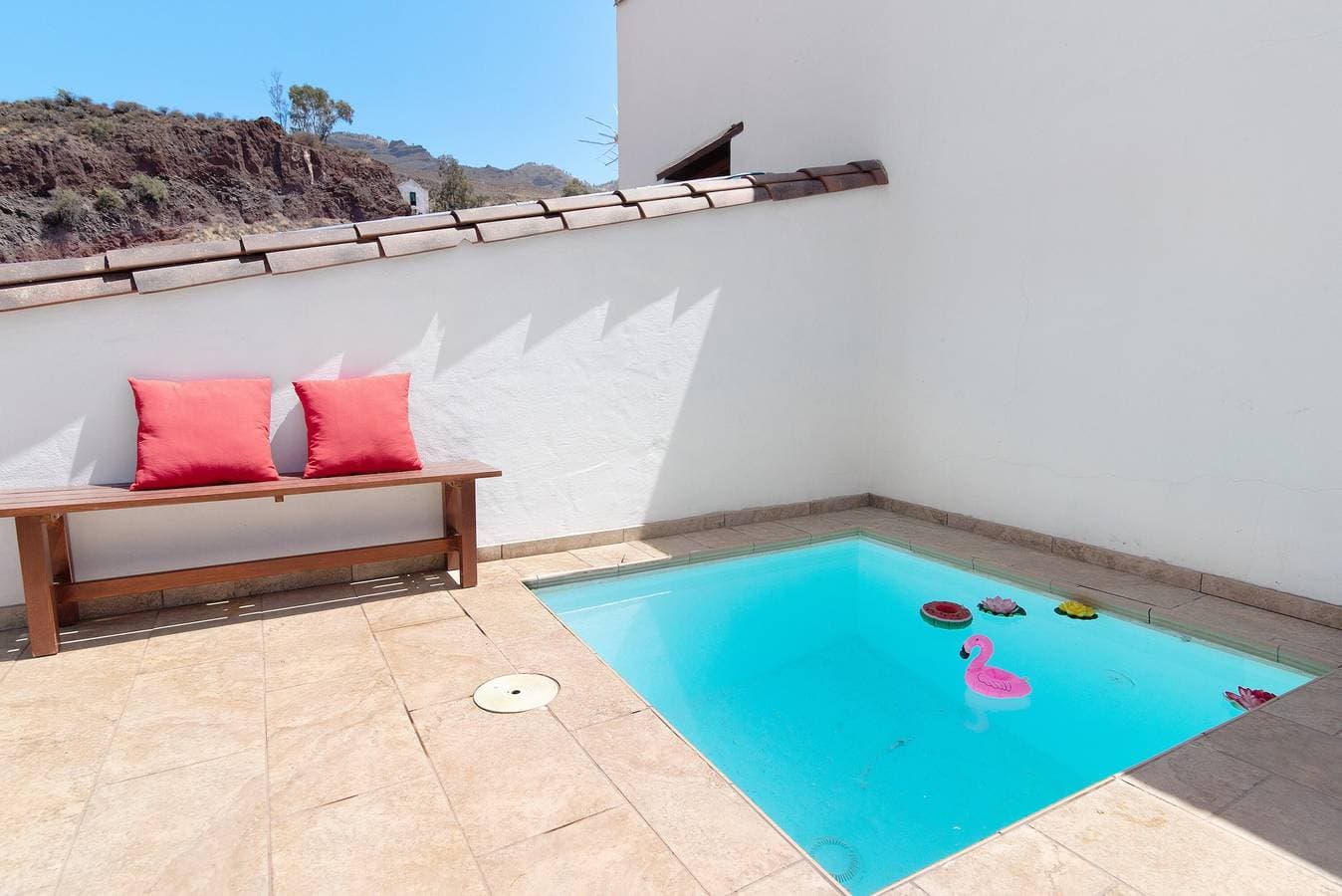 Foto 5 von 28: Barrierefreies Ferienhaus 'El Algarrobero' mit Bergblick und privatem Pool