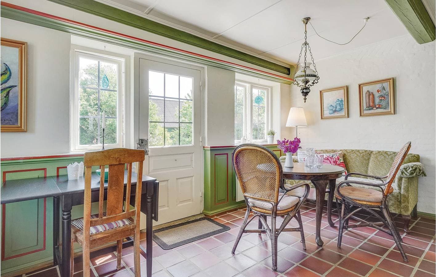 Foto 3 von 14: Ferienwohnung für 4 Personen mit Terrasse