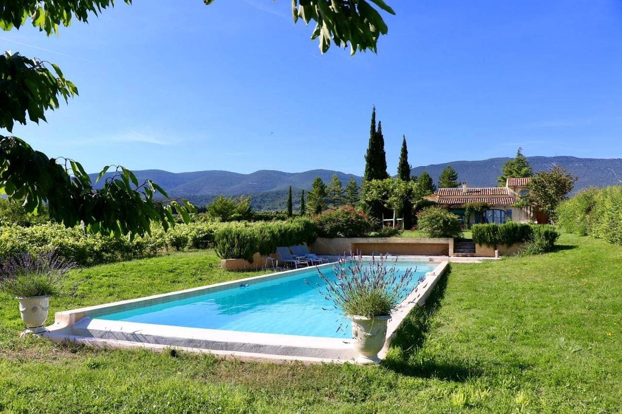 La Bastide des Vasses "L atelier" 1