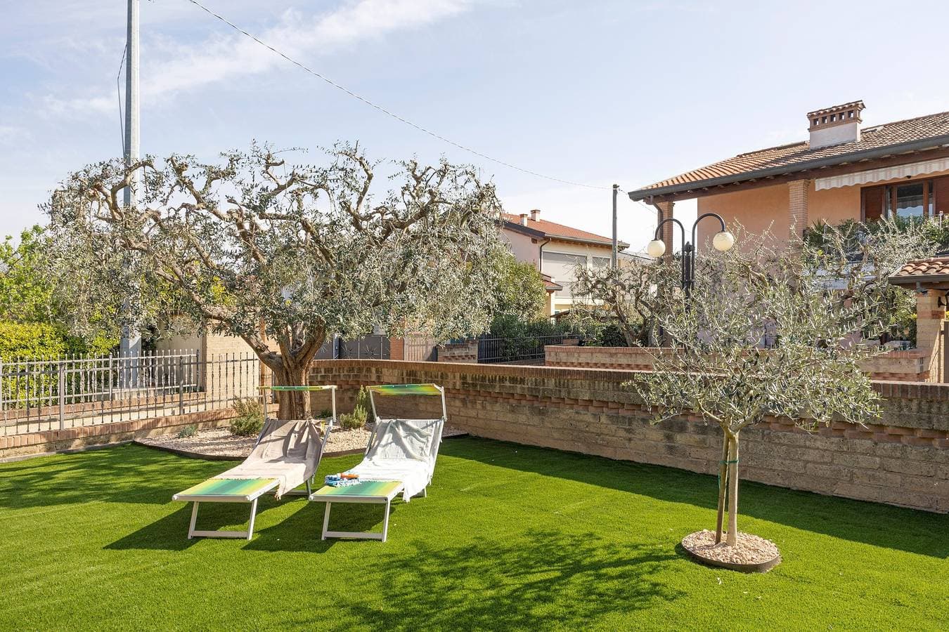 Foto 4 von 29: Ferienwohnung 'Katy Lake Rosmarino' mit privater Terrasse, WLAN und Klimaanlage