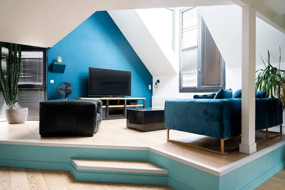 Square-meter loft - harbor district 1