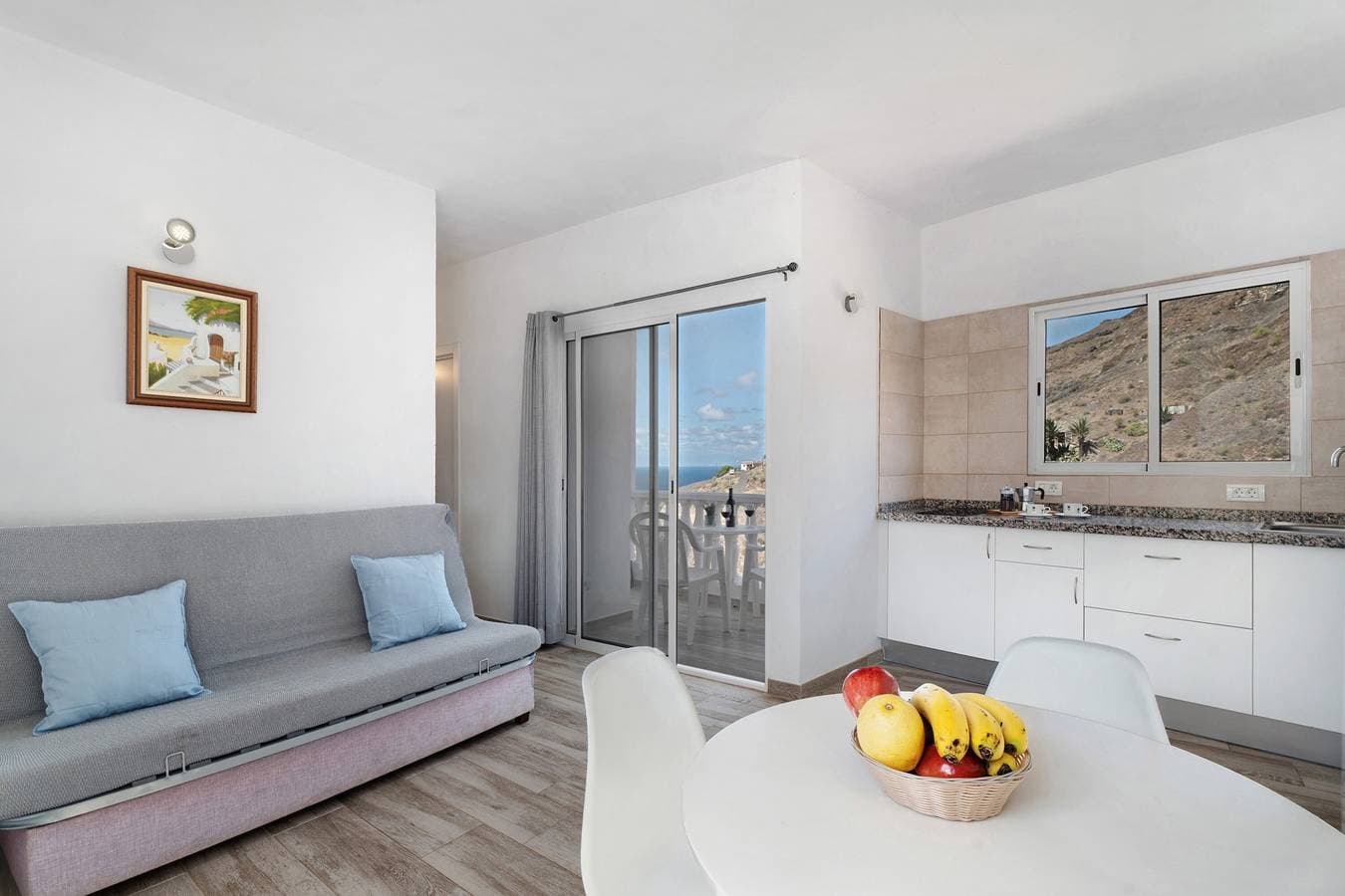 Foto 5 von 29: Vv La Era II mit Meerblick, Balkon, WLAN und Klimaanlage