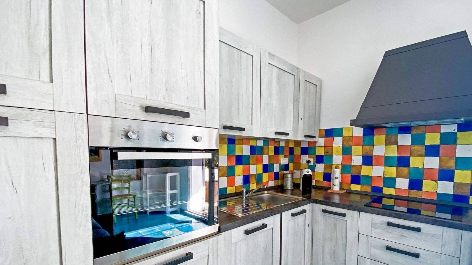Foto 10 von 16: Ferienwohnung für 4 Personen mit Balkon