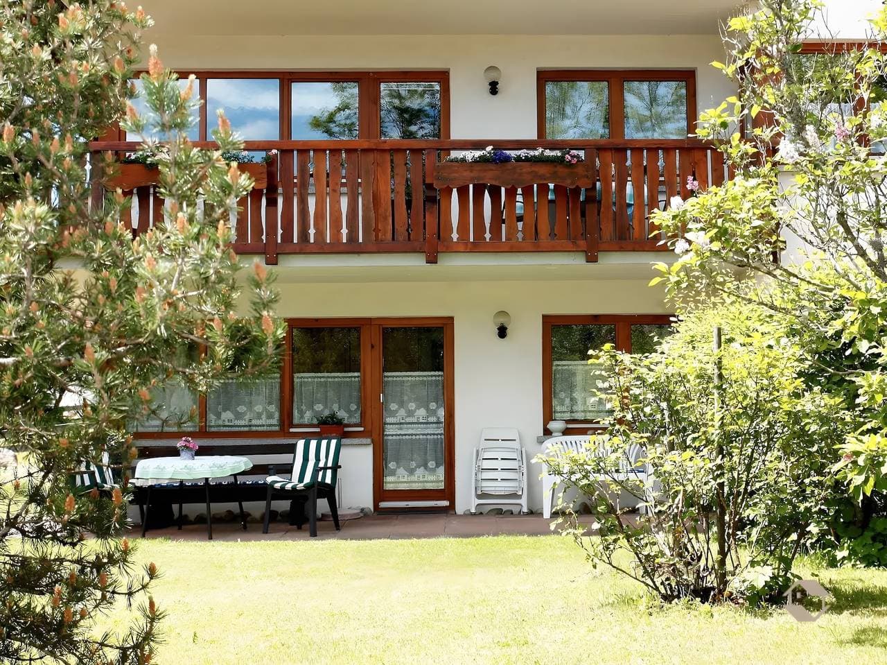 Foto 6 von 33: Ferienwohnung 'Typ B, 70qm' mit Bergblick, privater Terrasse und Wi-Fi