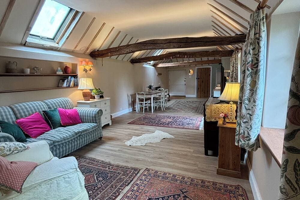 Rural 2 bedroom annex 1