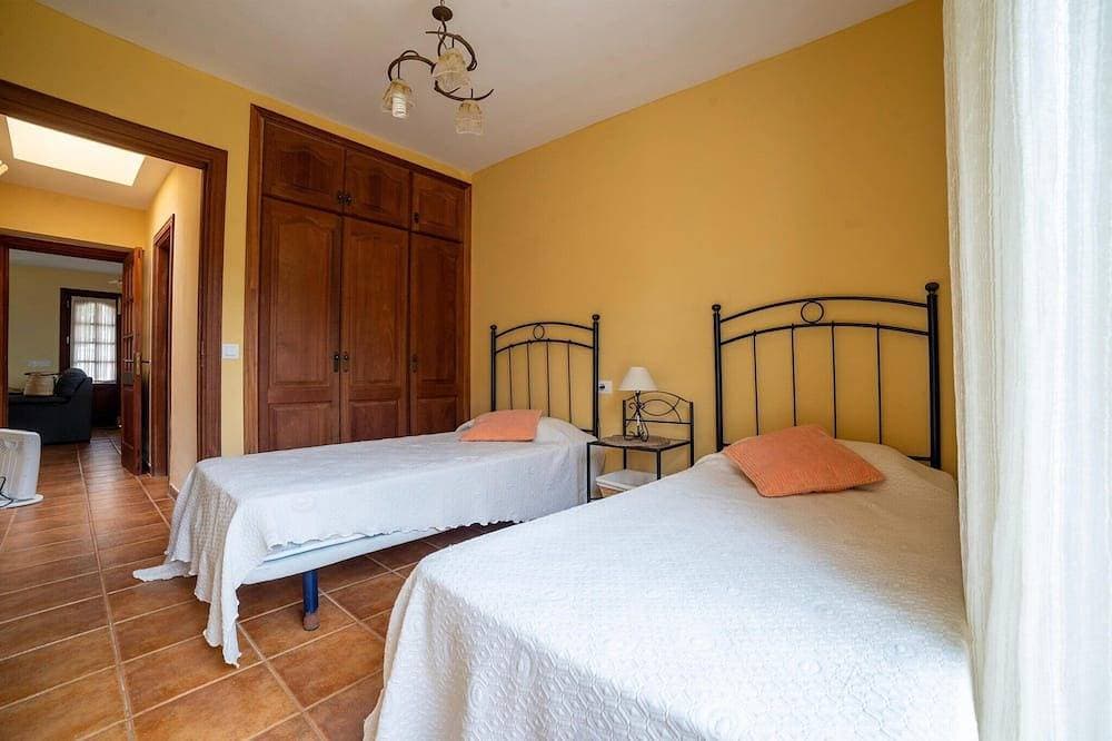 Foto 4 von 30: Villa auf Teneriffa mit Pool und Meerblick
