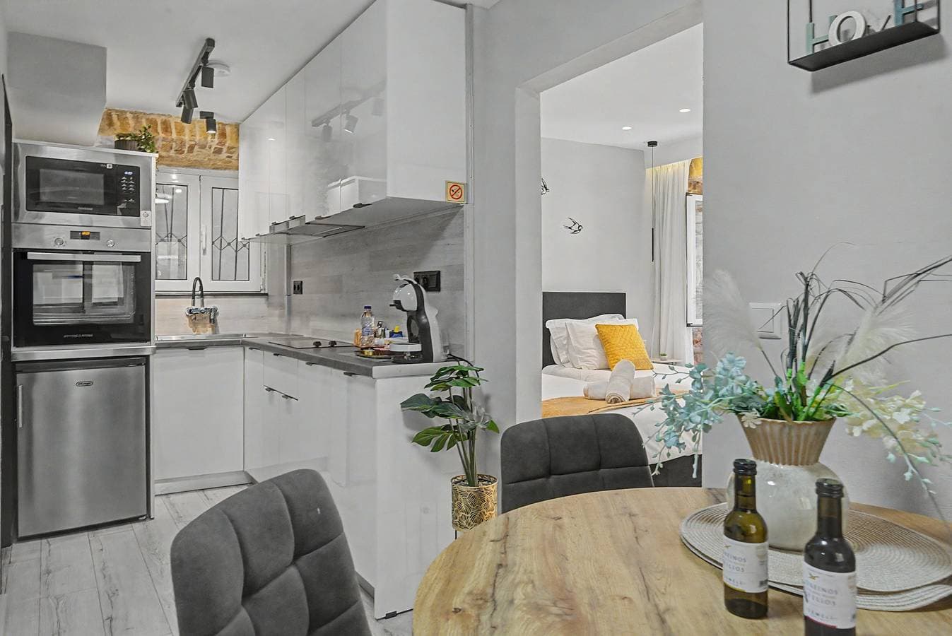 Foto 7 von 24: Apartment 'Apus-apus Luxury' mit Meerblick, WLAN und Klimaanlage