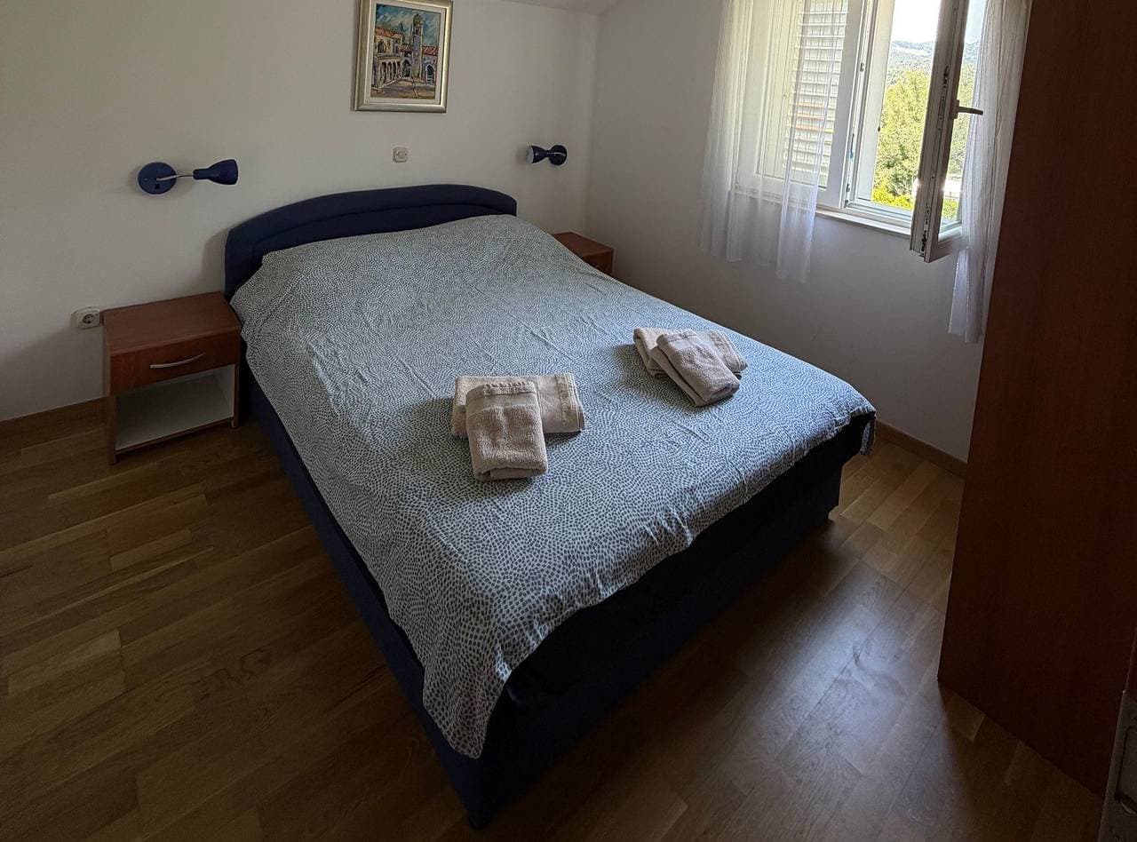 Foto 8 von 13: Ferienwohnung für 4 Personen mit Meerblick
