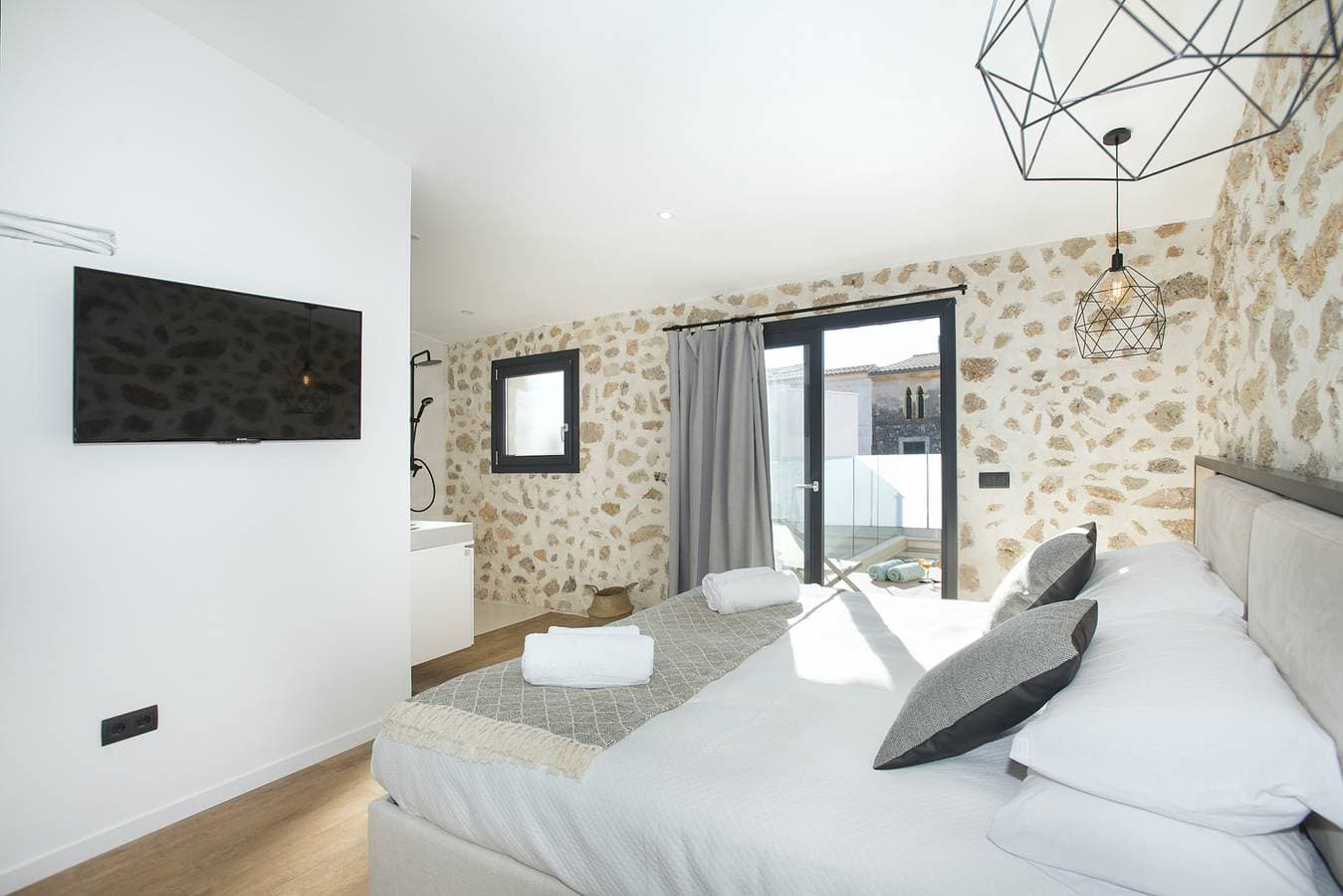 Foto 11 von 38: Villa Miquel - Luxus Urlaub
