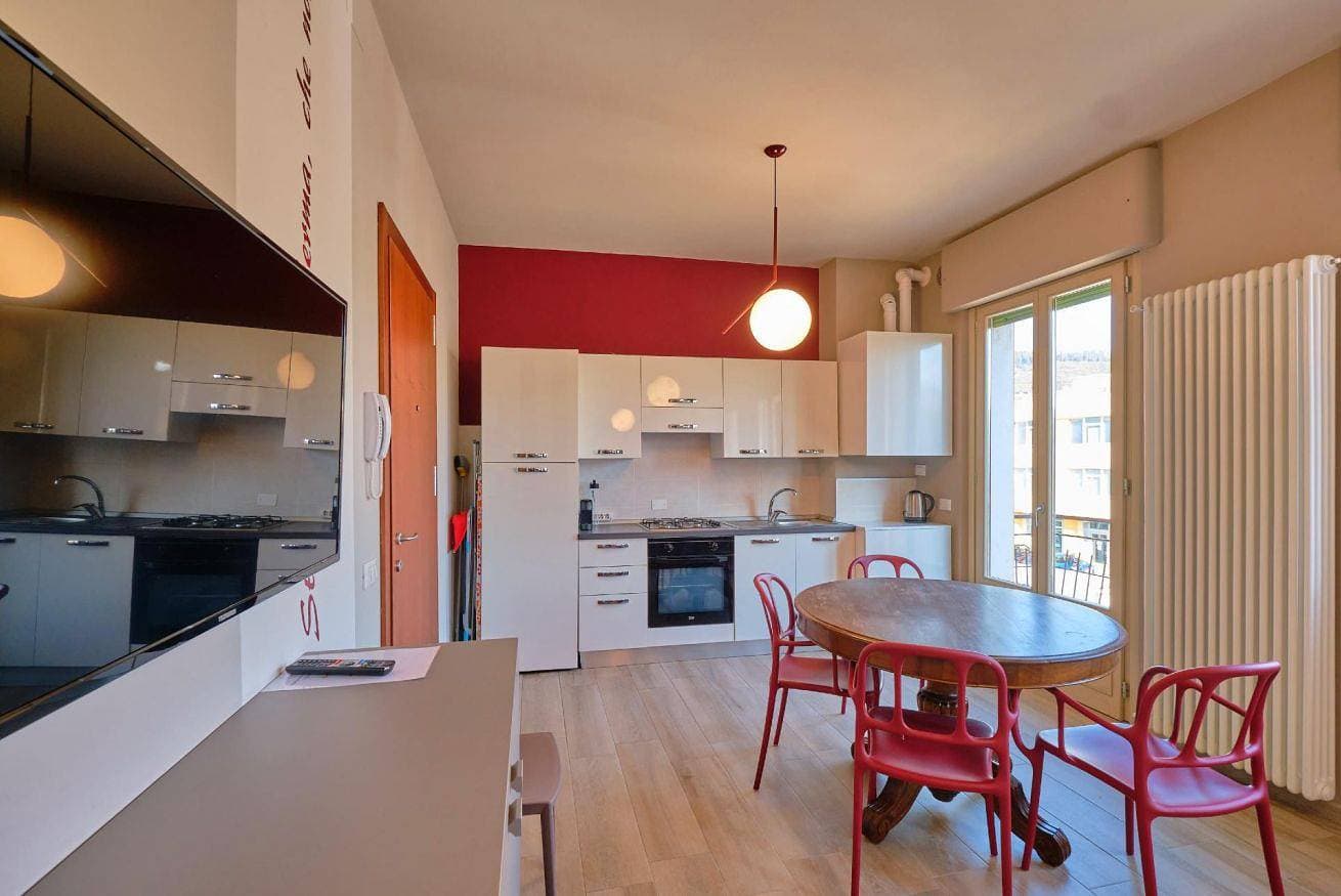 ApartmentsGarda - Antiche Mura - Dante 1