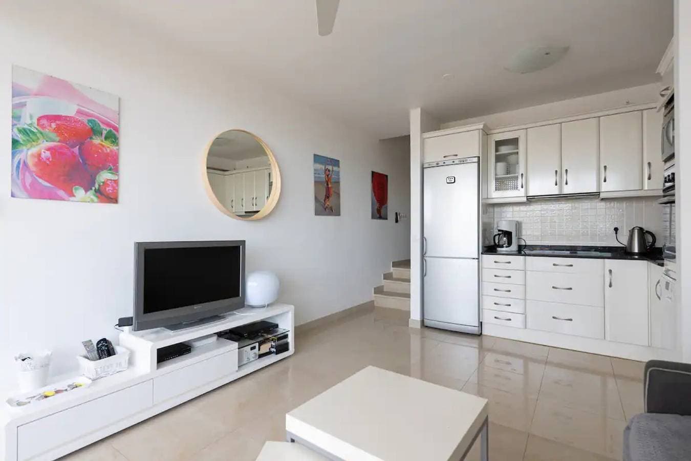 Foto 13 von 17: Ferienwohnung 'Apartamento Con Piscina' mit Gemeinschaftspool, WLAN und Klimaanlage