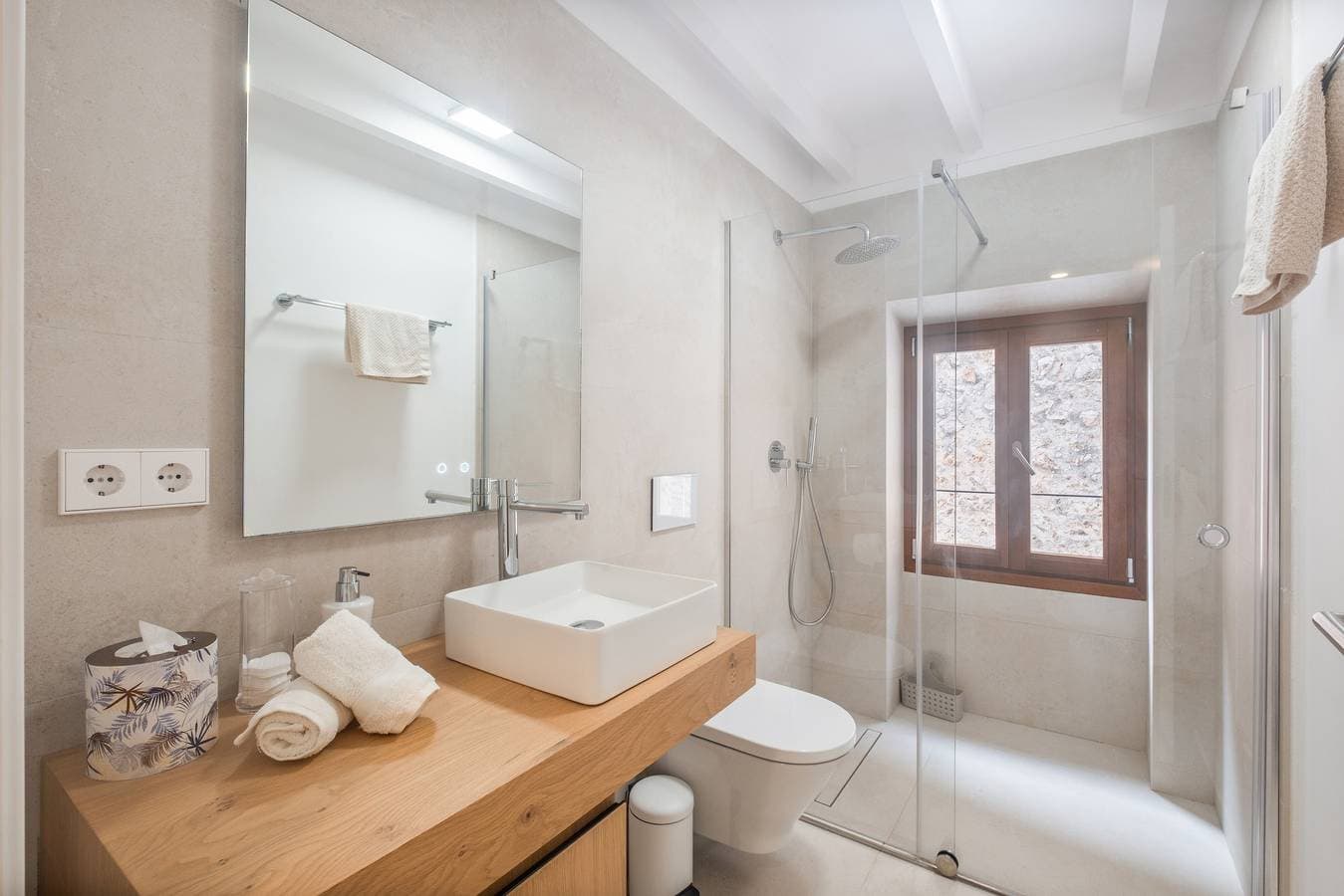 Foto 13 von 38: Ferienhaus 'Rectoria 8' mit Bergblick, WLAN und Klimaanlage