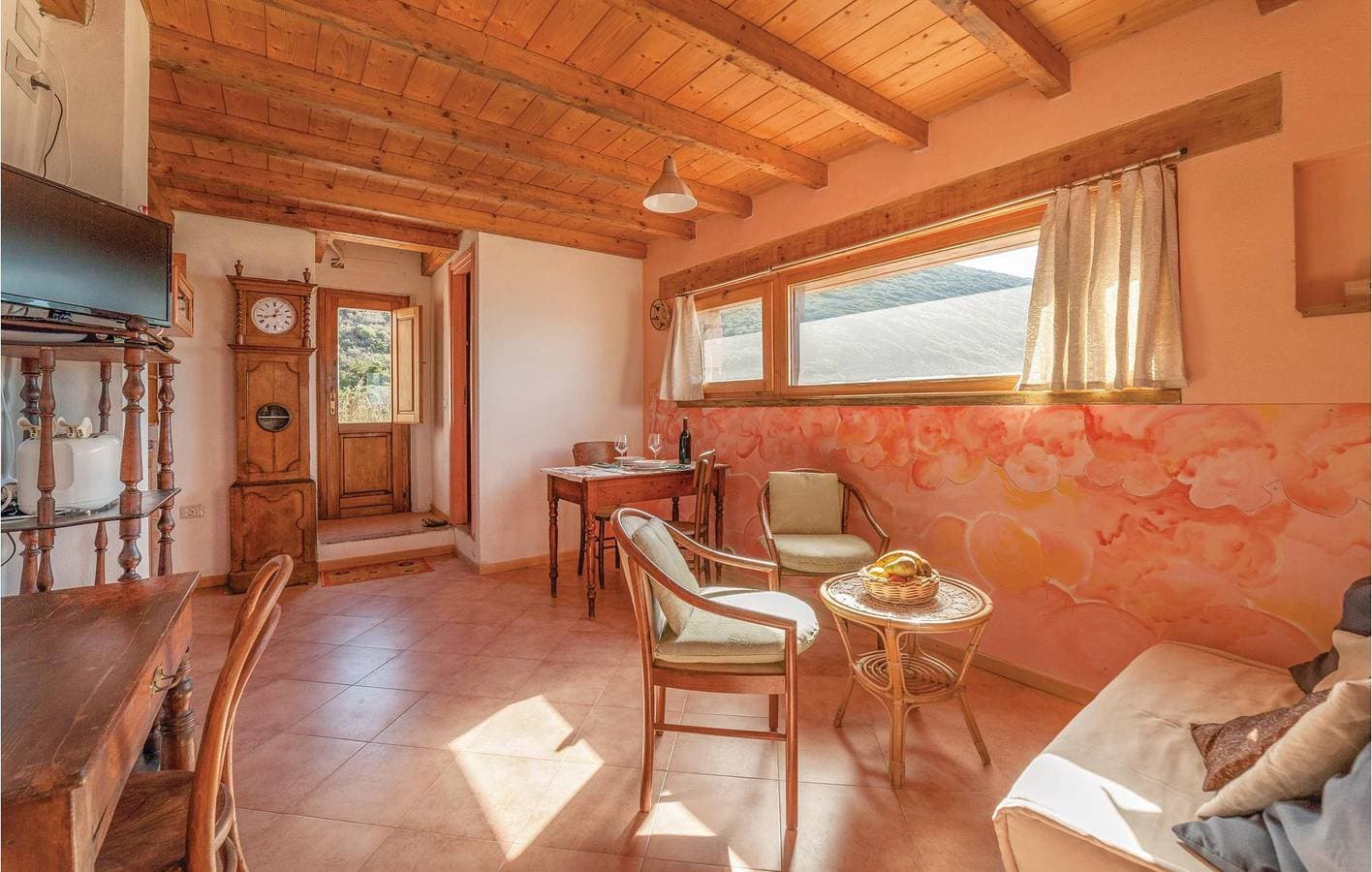 Foto 7 von 16: Strandlage 1BR Apartment w/ WiFi, AC & Babybett
