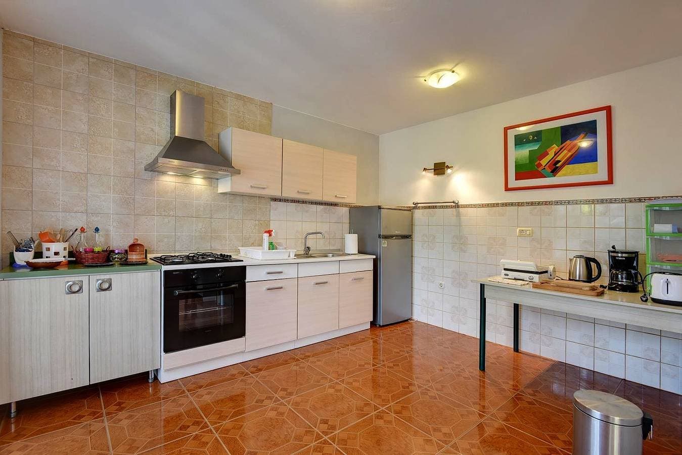 Foto 11 von 20: Appartement mit drei Terrassen, Liegewiese, WLAN
