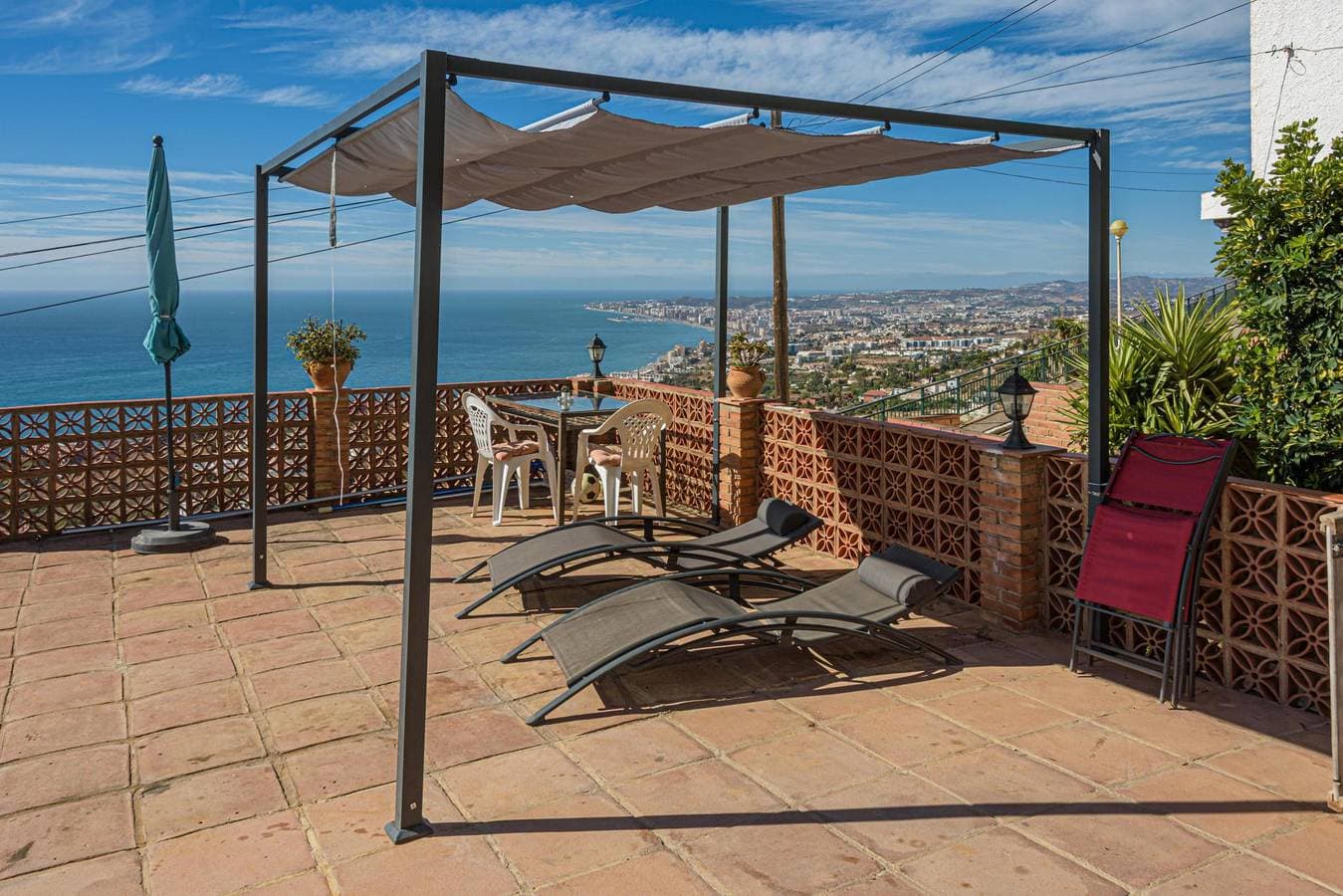 Foto 4 von 56: Villa La Tuna - Schöne Villa mit privatem Pool, Meerblick und kostenlosem WiFi.