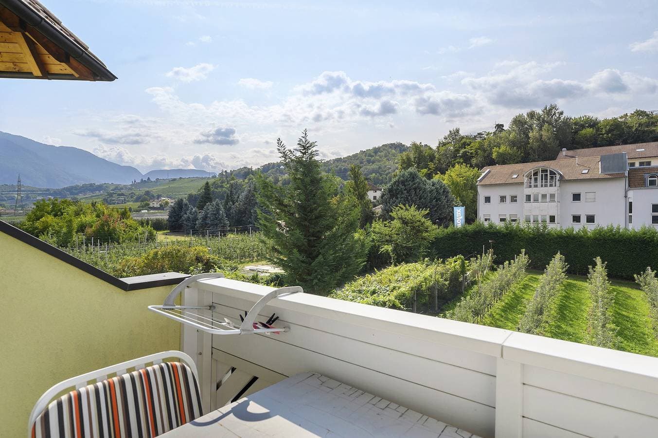 Foto 3 von 25: Apartment 'Martinshof in Eppan' mit Balkon und WLAN
