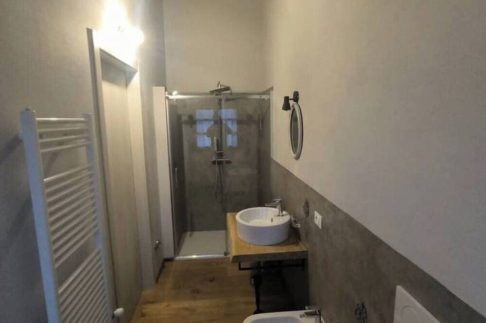 Foto 4 von 19: Cà Tinola, Apartment with Jacuzzi